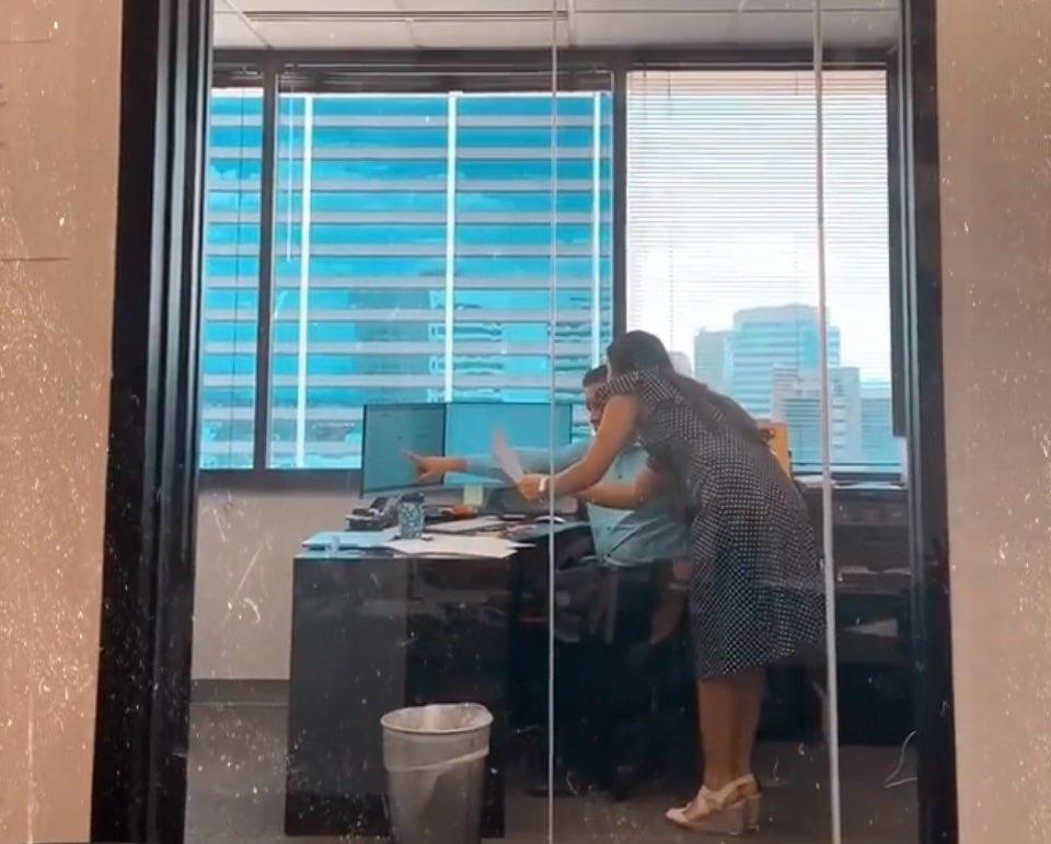 Protegiendo su Estatus. ¡Trámites de Inmigración Económicos!<div><br></div><div>Protecting Your Status. Affordable Immigration Prep!</div>