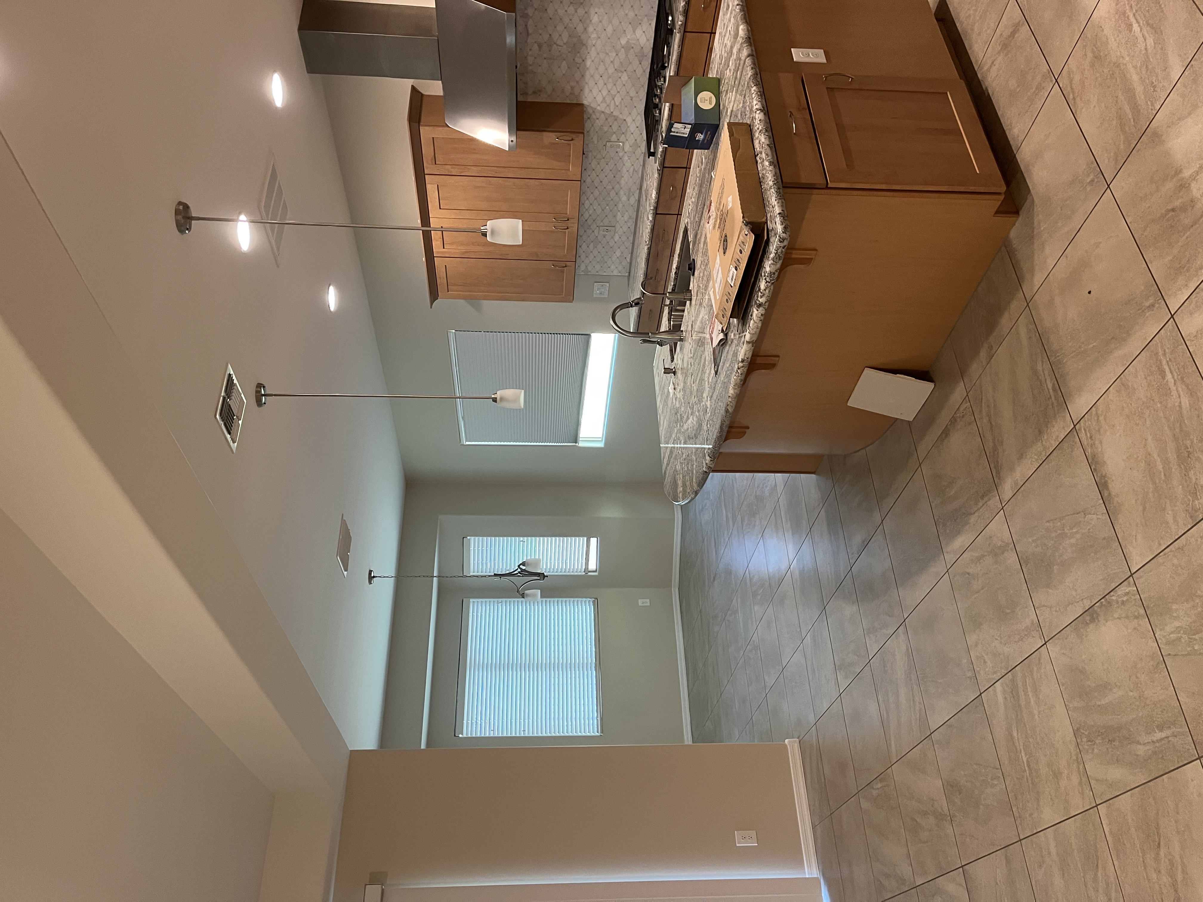 <b>Interior Services</b>