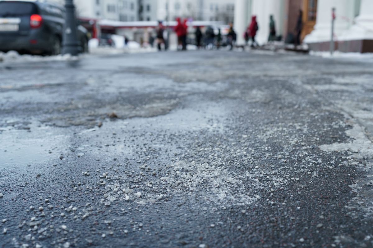 Comprehensive Ice Salt Solutions for Businesses