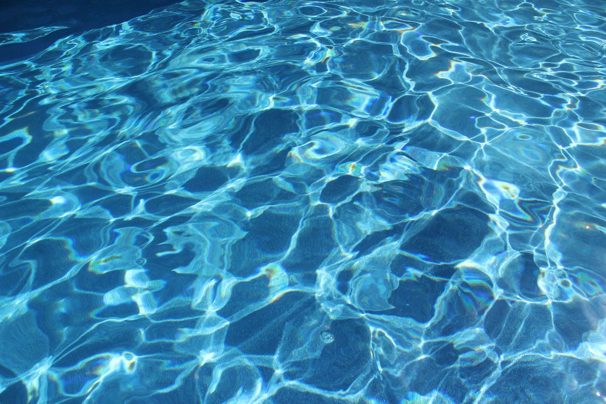 Sparkling Clean Pools Guaranteed!
