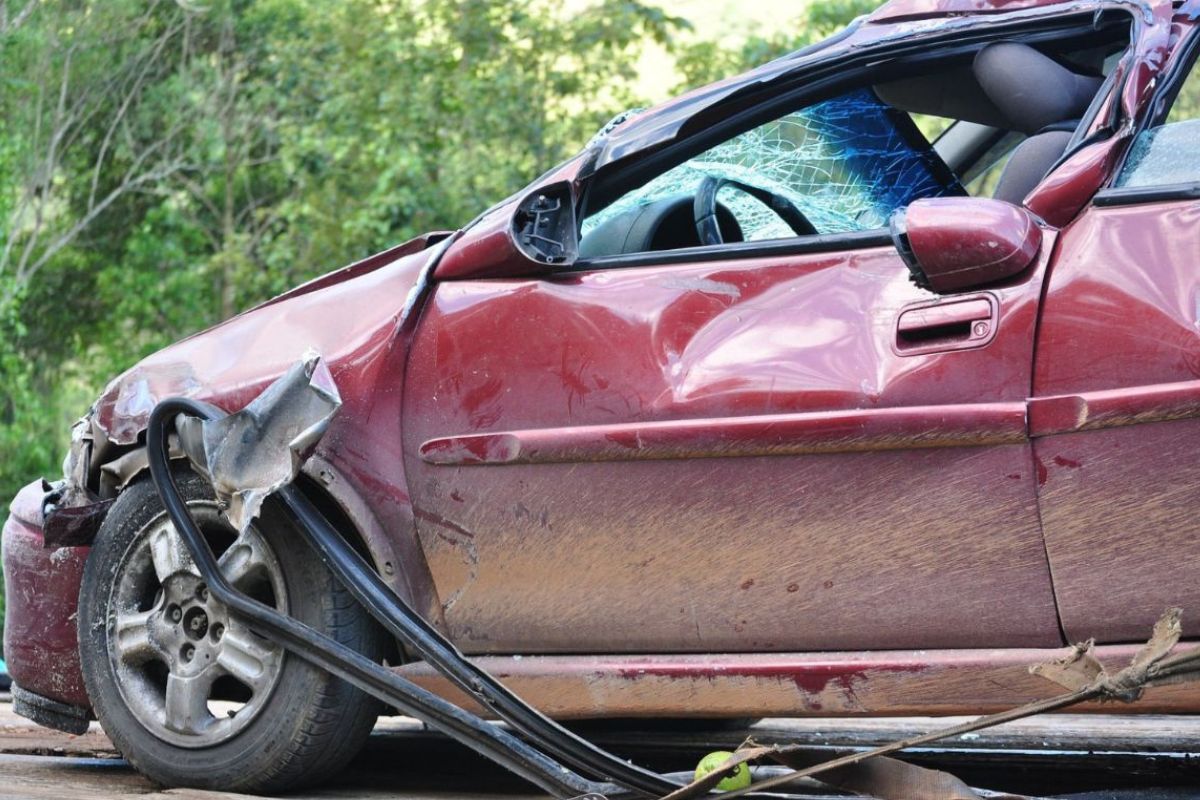 Expert Car Accident Recovery Aid